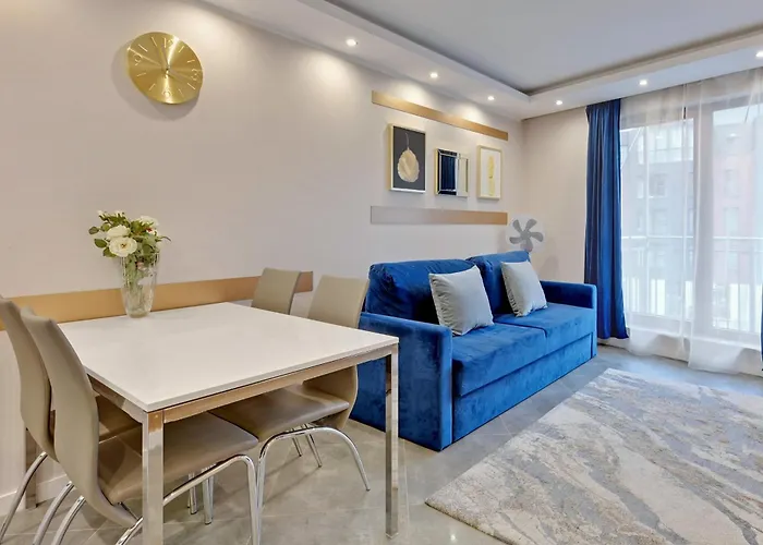 Flatbook - City Center Spa Apartments Waterlane Island